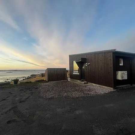 Semesterbostad Unik Og Moderne Microhytte Med Utsikt Mot Havet 40 A Otterlei