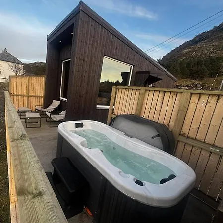 Feriehus Unik Og Moderne Med Utsikt Mot Havet *