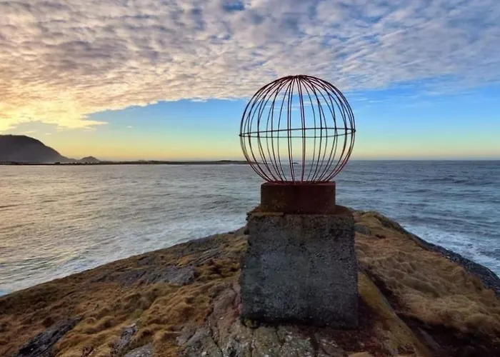 Unik Og Moderne Microhytte Med Utsikt Mot Havet 40 A Otterlei Tatil Evi *