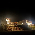 Unik Og Moderne Med Utsikt Mot Havet Feriehus